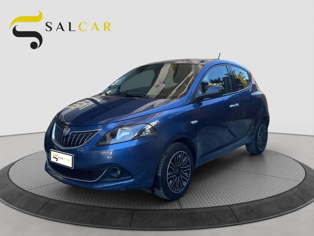 Lancia Ypsilon 1.0 70cv firefly hybrid Gold 2023