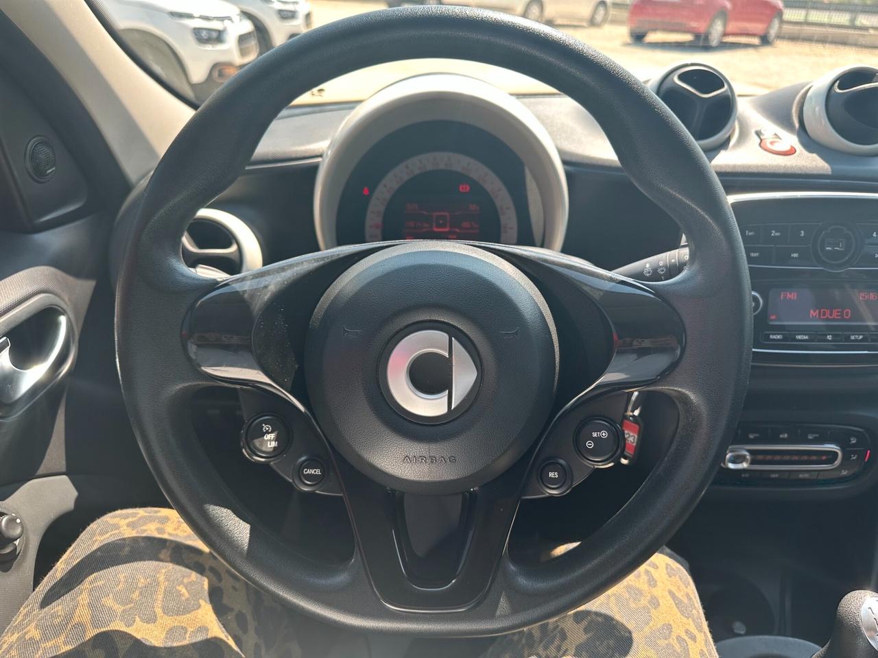 Smart ForFour 70 1.0 Passion