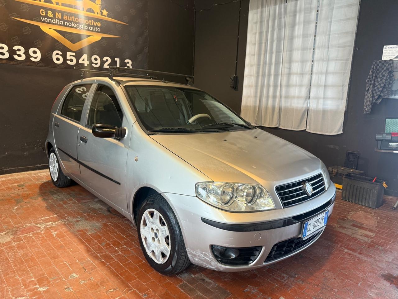 Fiat Punto 1.2i cat 5 porte Verve 60CV X Neopatentati