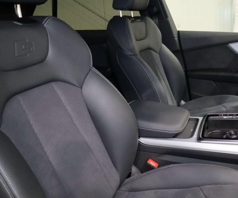 Audi Q8 45 TDI - 230 CV