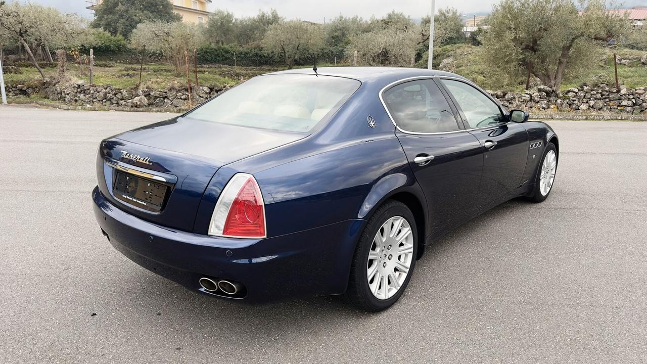 Maserati Quattroporte 4.2 V8