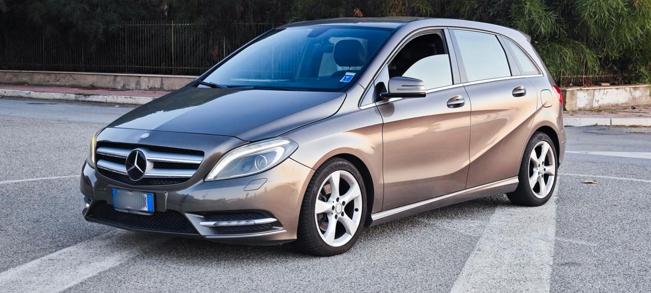 Mercedes-benz A 200 A 200 CDI BlueEFFICIENCY Executive