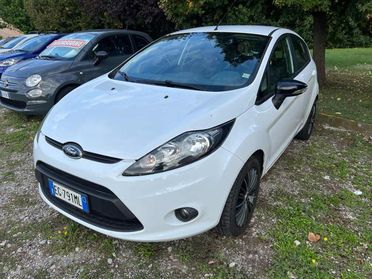 FORD Fiesta + 1.6 TDCi 95CV 5 porte