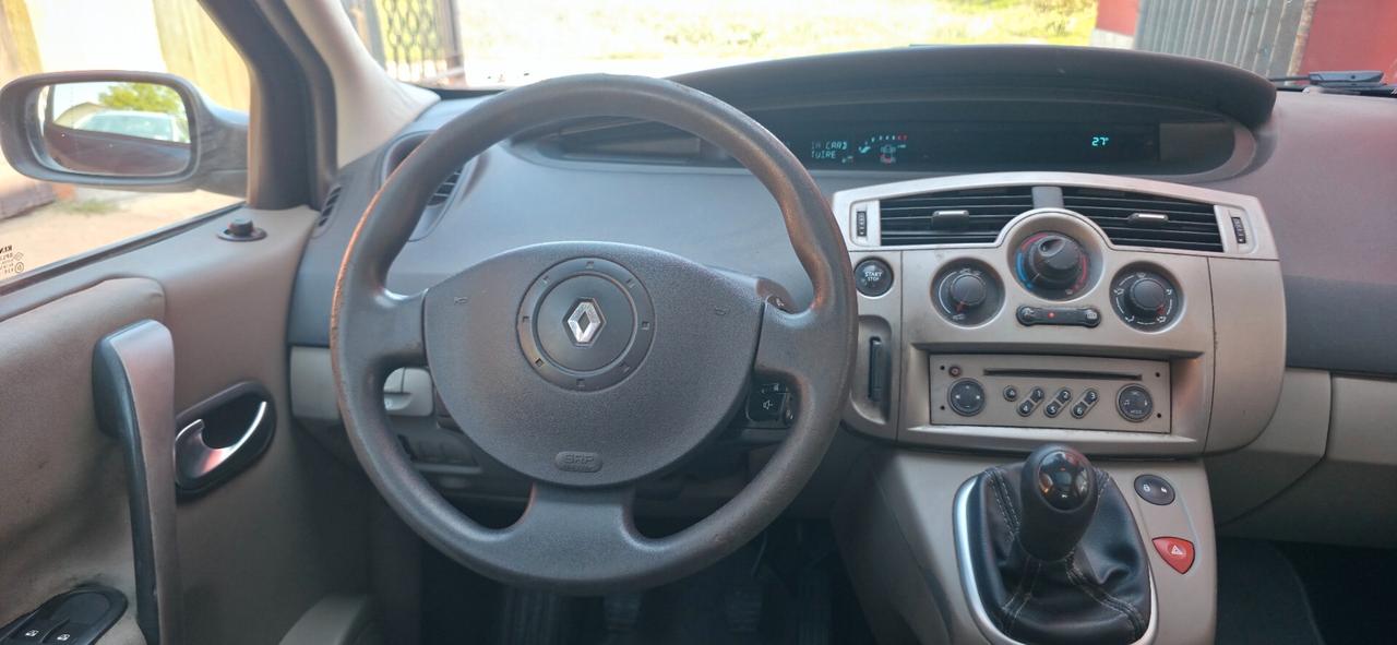 Renault Scenic Grand Scénic 1.6 16V Serie Speciale Exception