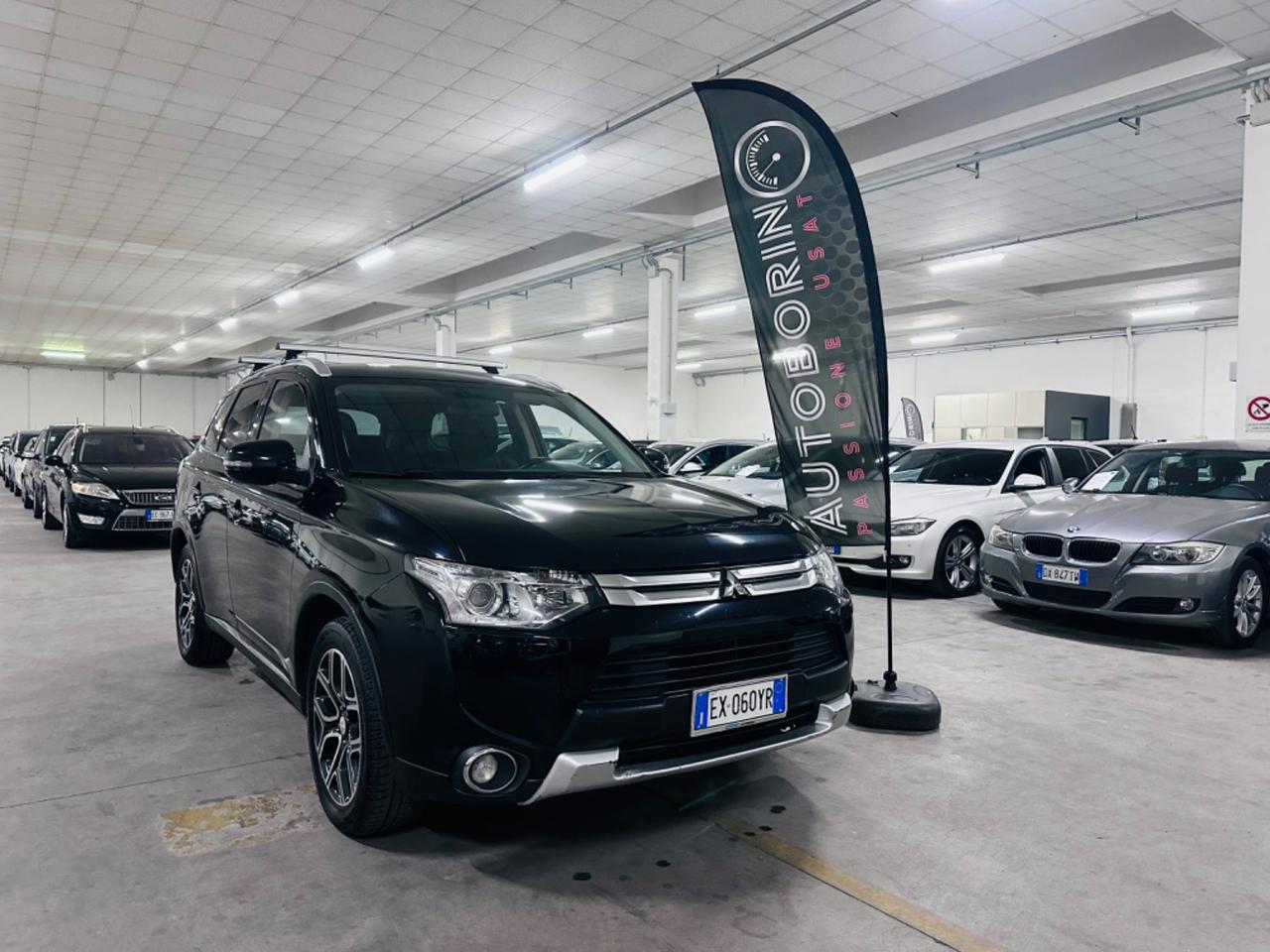 Mitsubishi Outlander 2.2 DI-D 4WD Intense