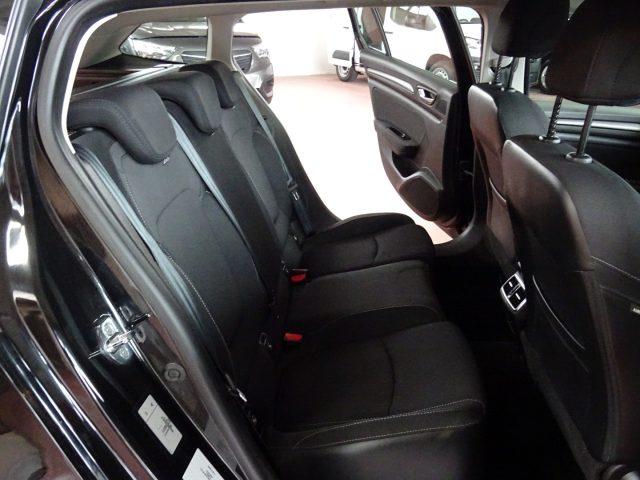 RENAULT Megane Mégane Sporter Blue dCi 115 CV N1 Autocarro