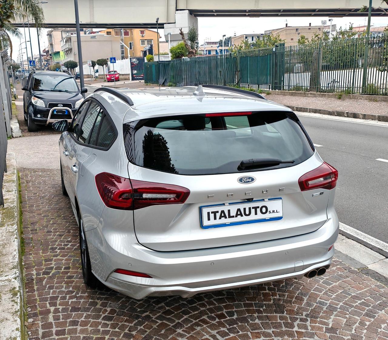 Ford Focus 1.0 EcoBoost Hybrid 125 CV Powershift SW ST-Line DESIGN