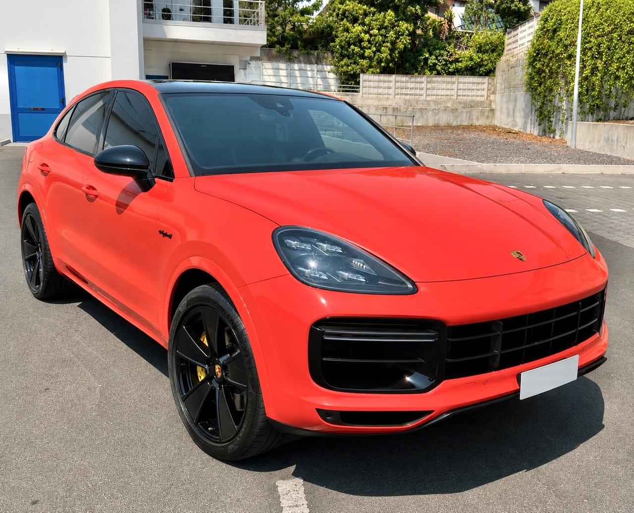 Porsche Cayenne 4.0 V8 Turbo S E-Hybrid 680CV IVA ESPOSTA