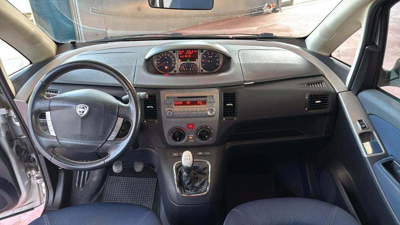 Lancia MUSA 1.4 Platino Ecochic GPL