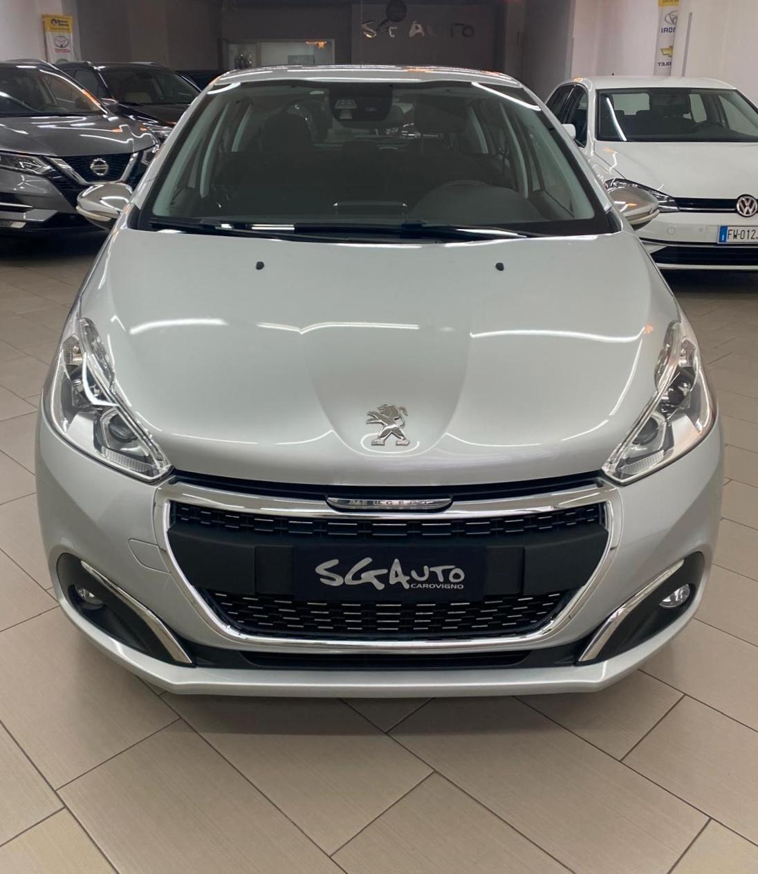 Peugeot 208 BlueHDi 100 5 porte Allure
