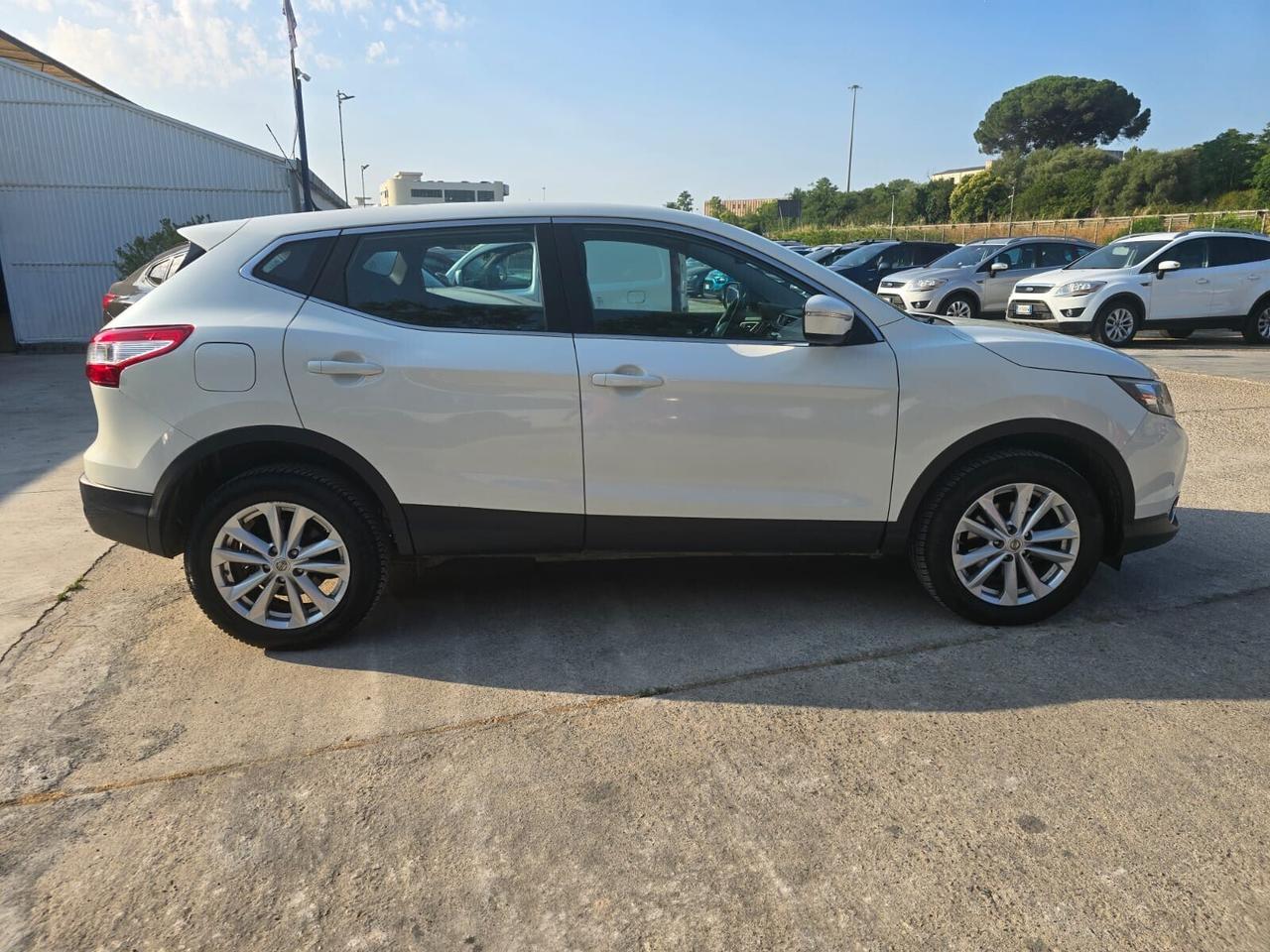 Nissan Qashqai 1.6 dCi 4WD Tekna