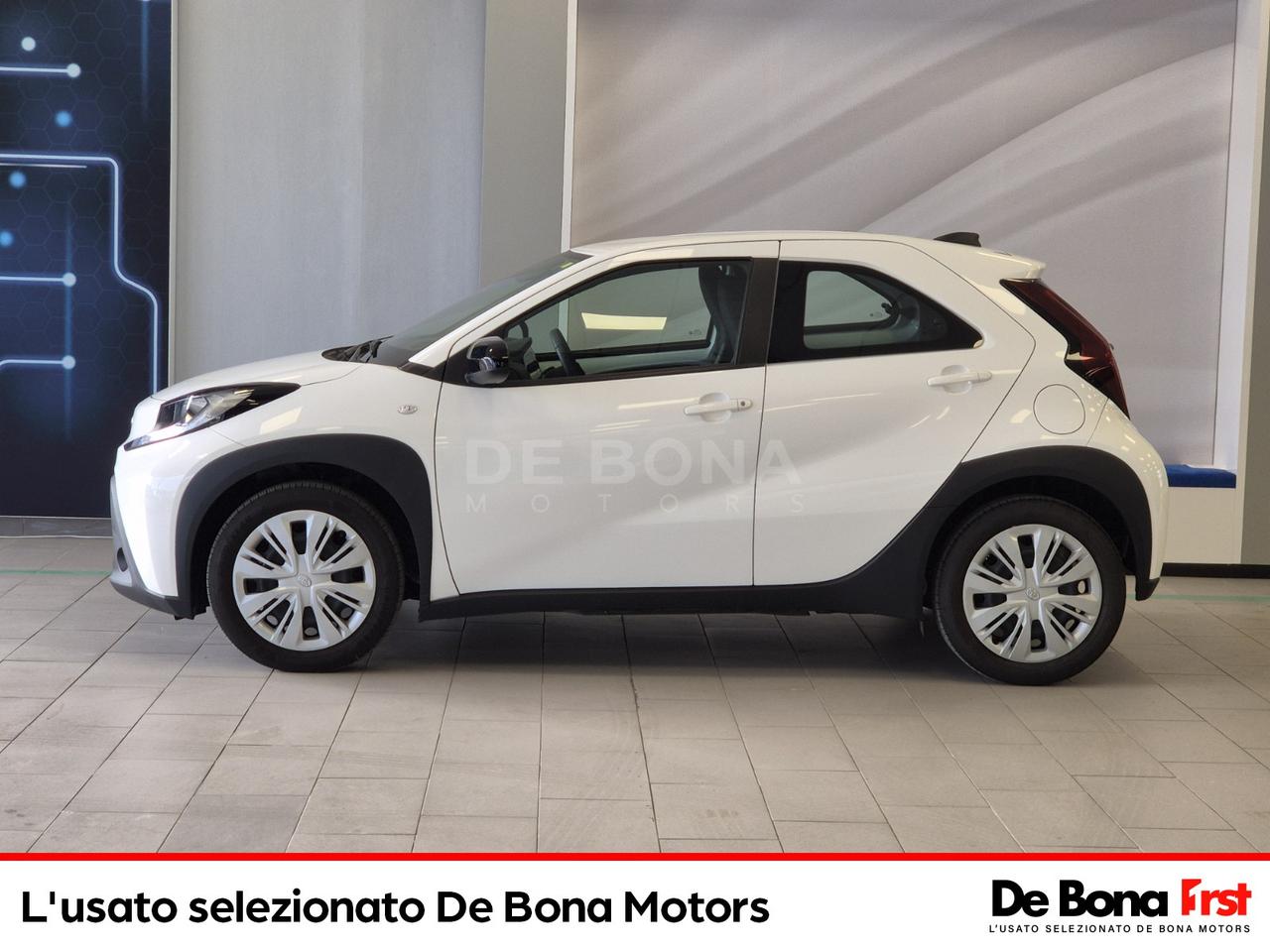 Toyota Aygo x 1.0 active 72cv