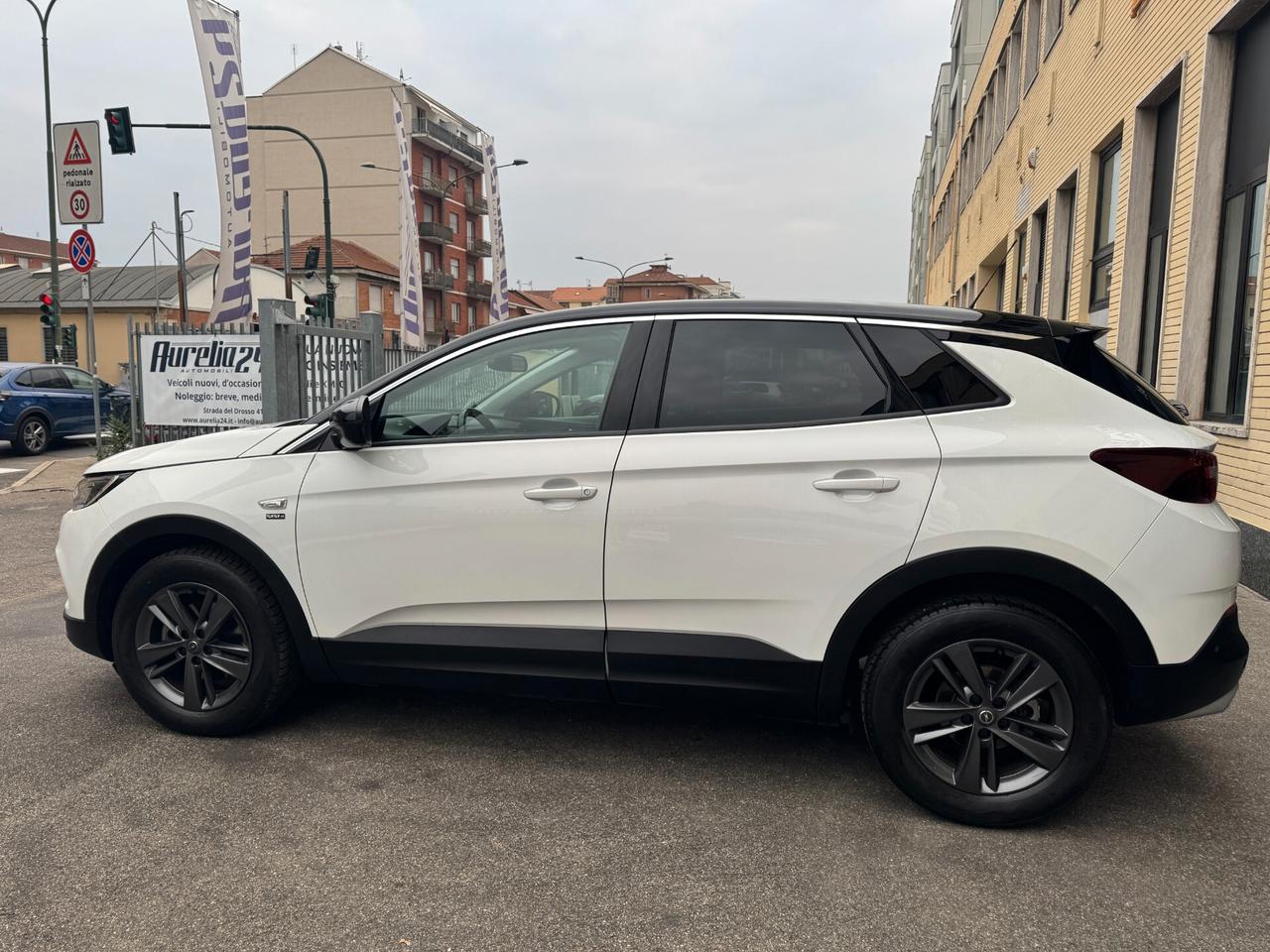 Opel Grandland X 1.2 Turbo 130 CV NEOPATENTATO