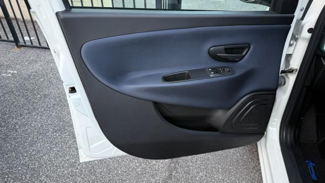 LANCIA Ypsilon 1.0 FIREFLY S&S HYBRID GOLD*R.CAM*CARPLAY*LED*TEL