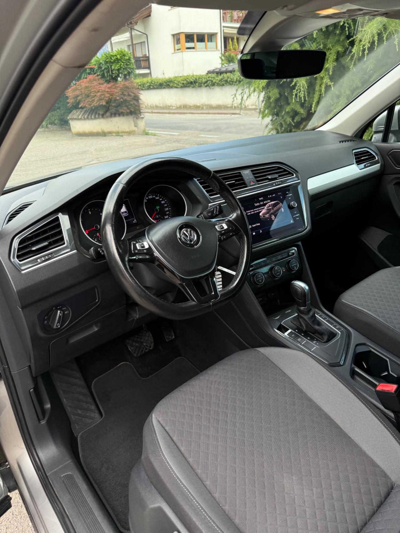 Volkswagen Tiguan 2.0 TDI SCR DSG Business BlueMotion Technology