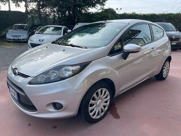 Ford Fiesta 1.4 TDCi 70CV 3 porte Titanium, OK NEOPATENTATI!!