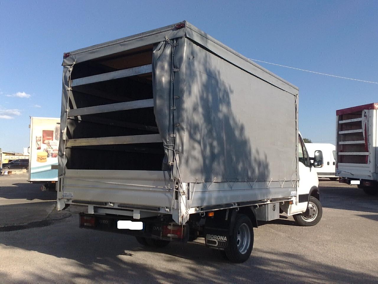 Iveco Daily 35c13 2.3hpt CENTINATO - 2013