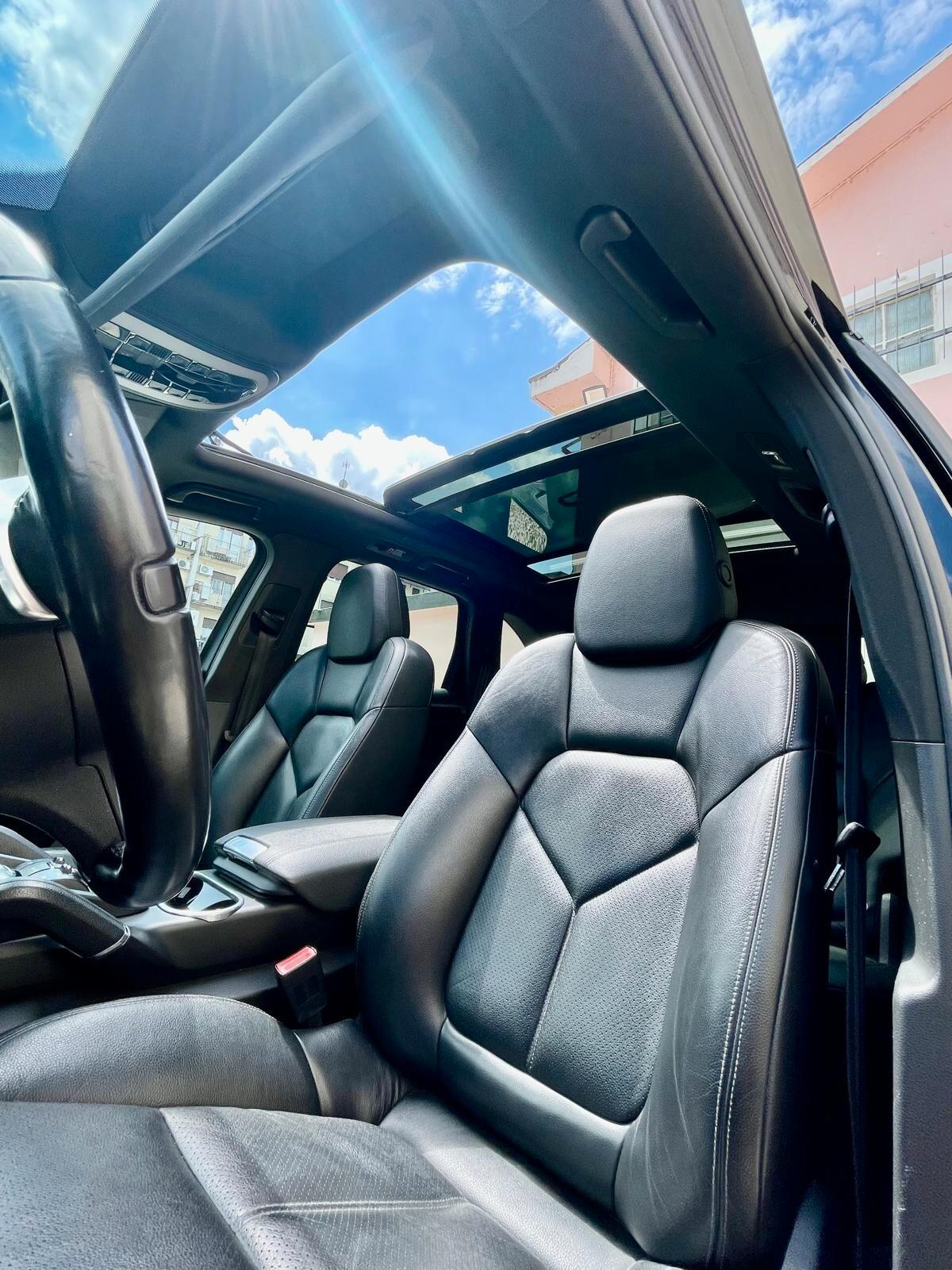 Porsche Cayenne - All-Black CERCHI 21 TETTO PANORAMICO