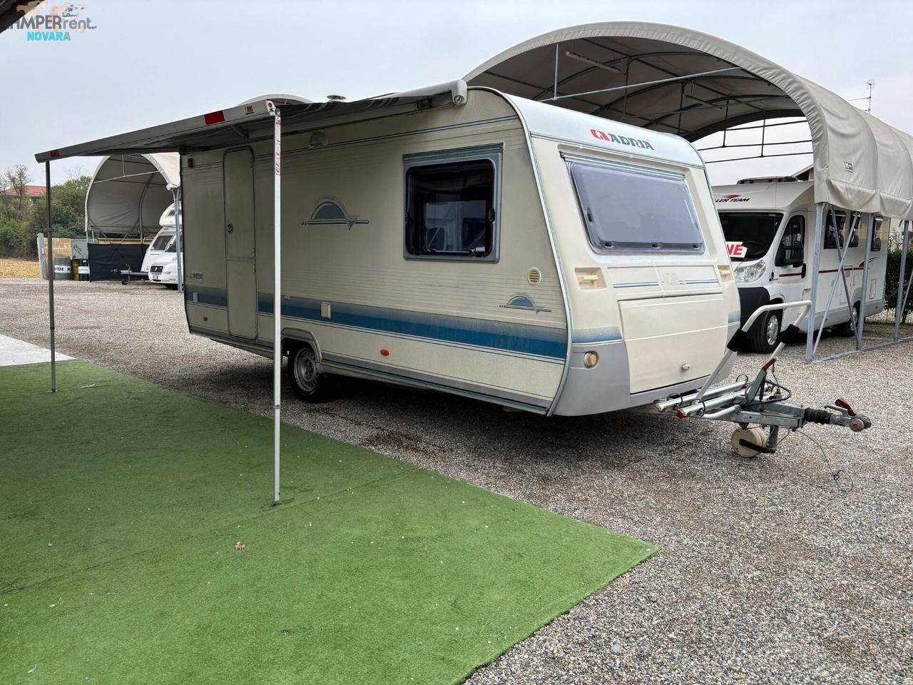 ADRIA UNICA B 462 PH - roulotte con letto matrimoniale