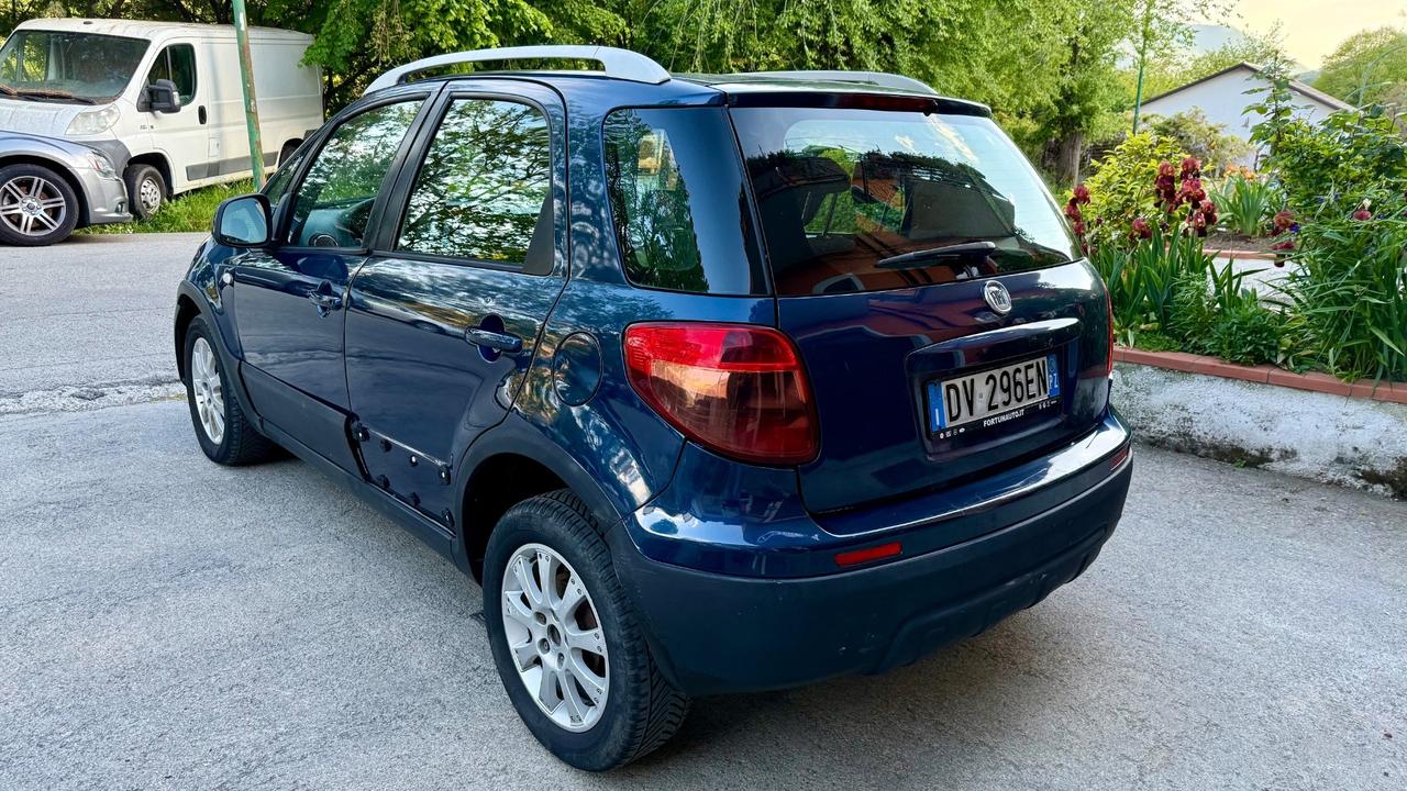 Fiat Sedici 1.9 MJT 4x4 Experience