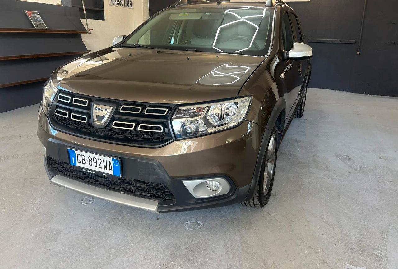 Dacia Logan MCV Stepway 1.5 Blue dCi 95CV Start&Stop