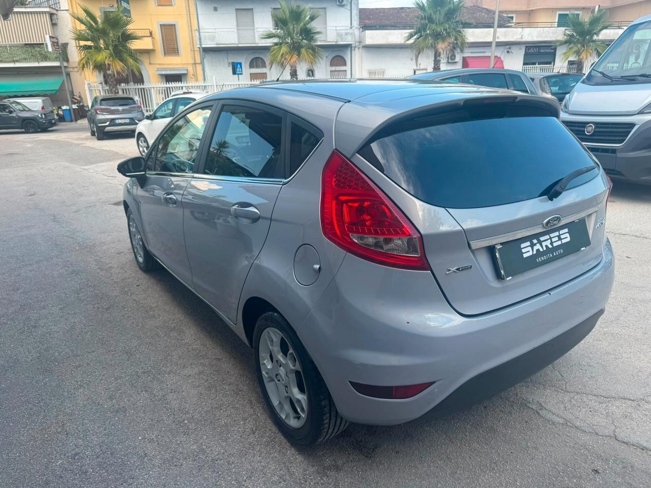 Ford Fiesta 1.4 5 porte Bz.- GPL Titanium