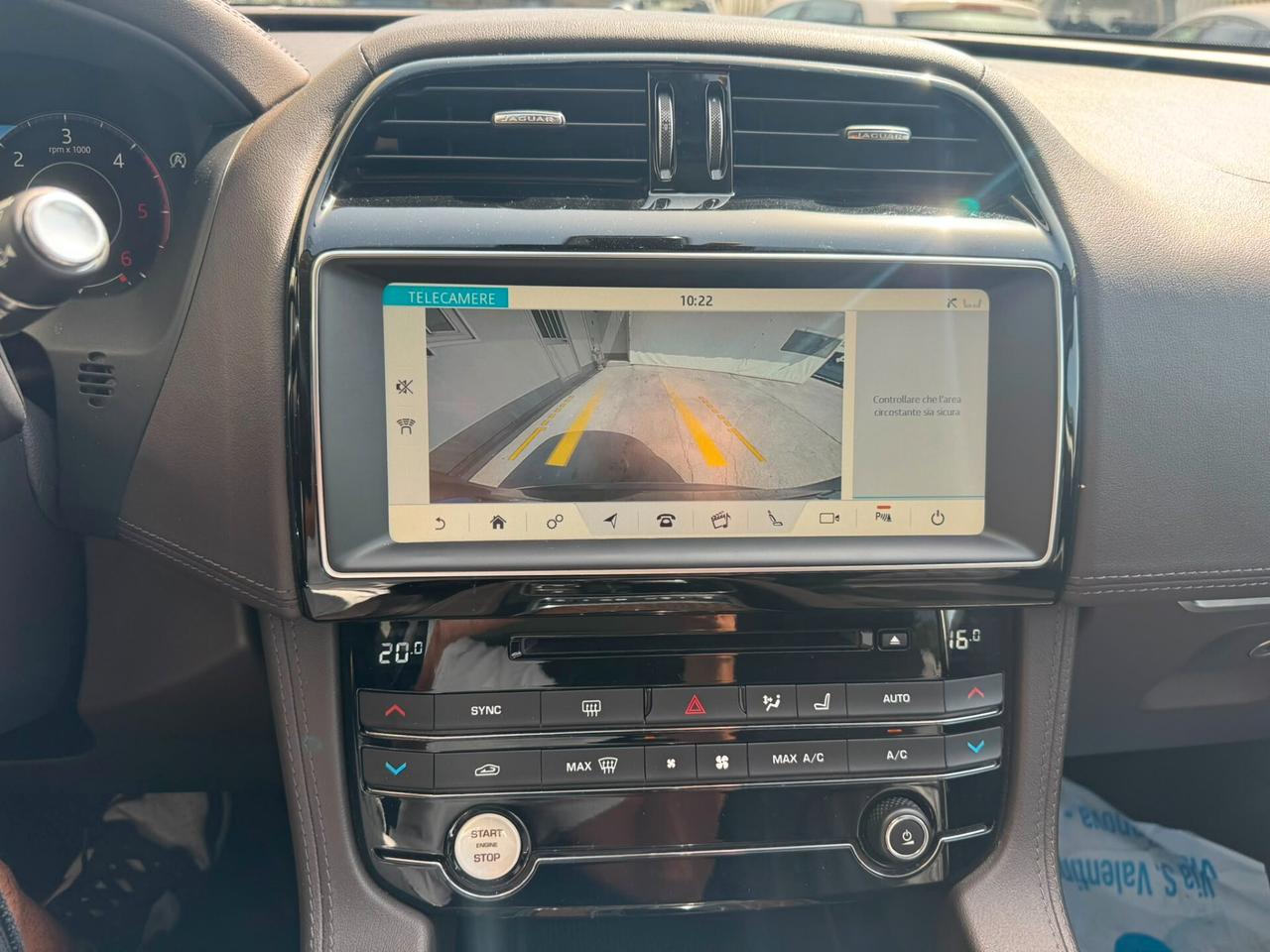 Jaguar F-Pace 2.0 D 240 CV AWD aut. Prestige