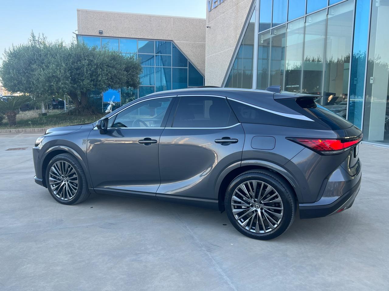 Lexus RX 450h Plug-in Hybrid Luxury