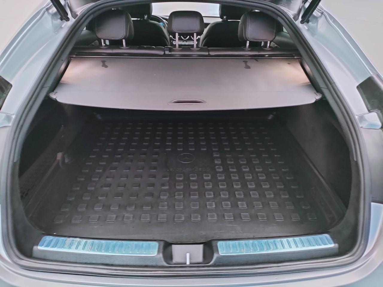 Mercedes-Benz GLC Coupe - C253 2019 - GLC Coupe 300 de phev (eq-power) Night Edition 4matic auto