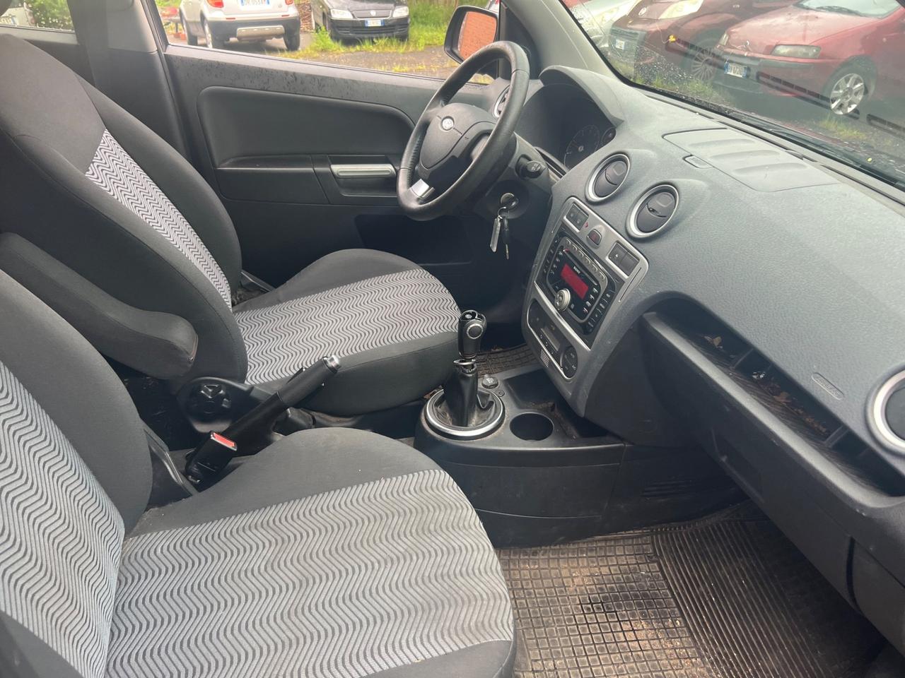 Ford Fusion UAV 1.4 16V aut. 5p.