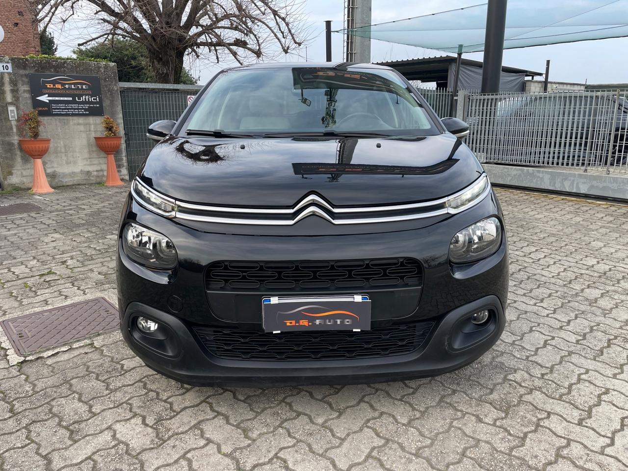 Citroen C3 PureTech 82 GPL Shine