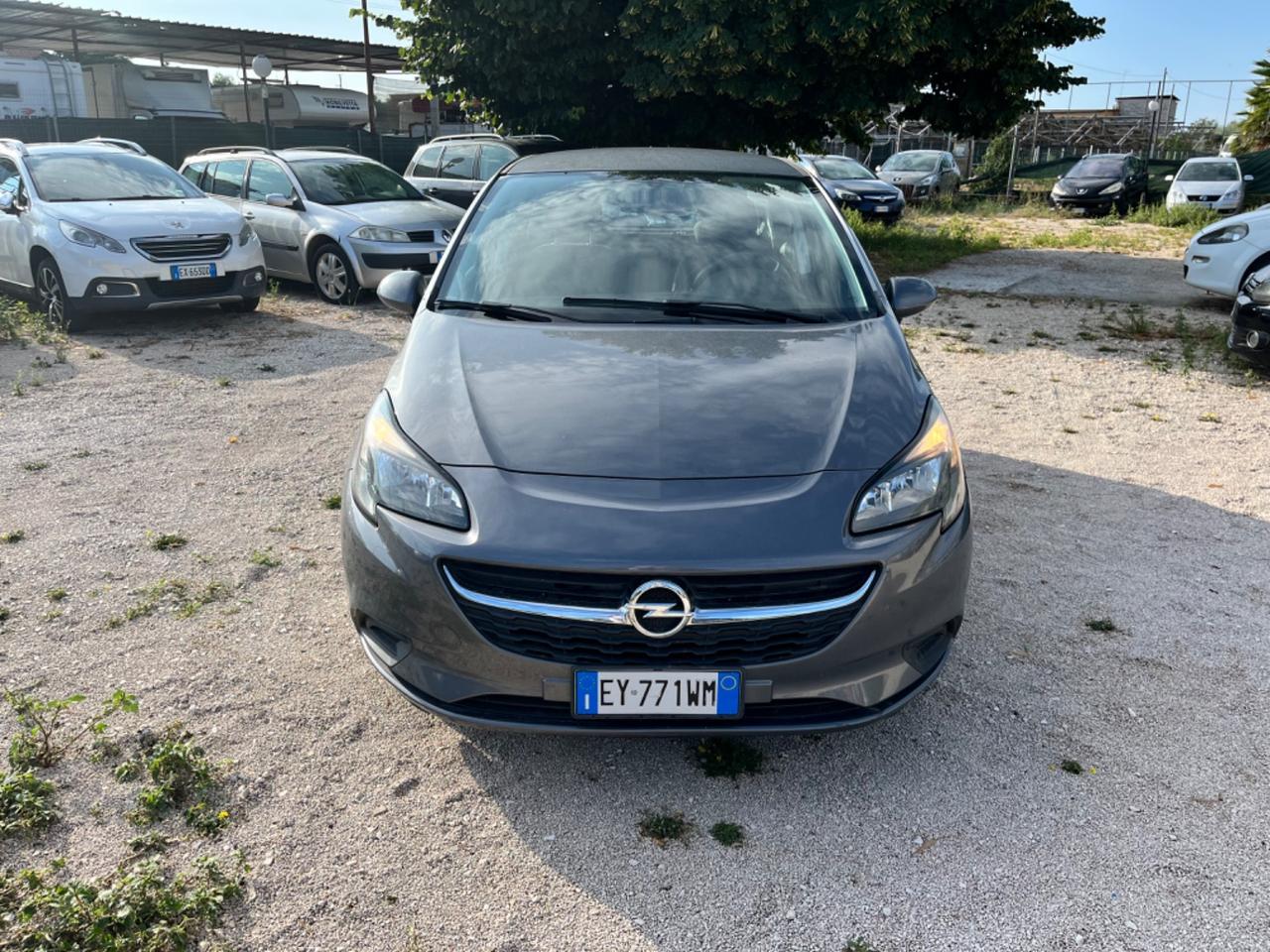 Opel Corsa 1.2 5 porte n-Joy