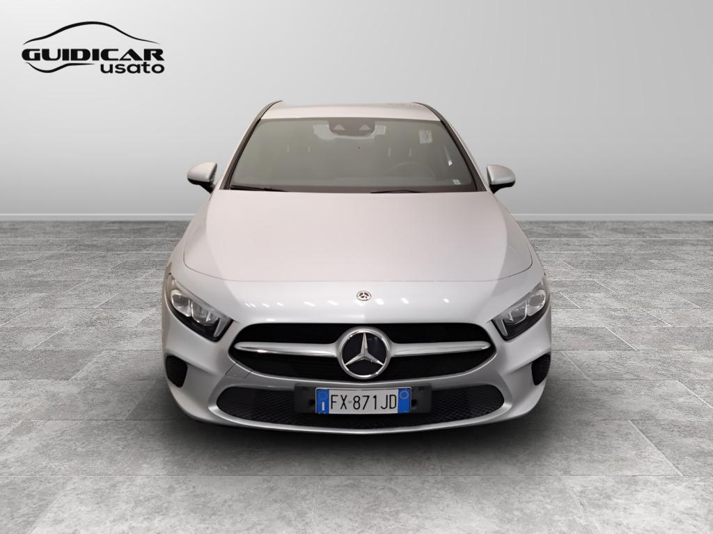 Mercedes-Benz Classe A - W177 2018 - A 180 d Sport auto