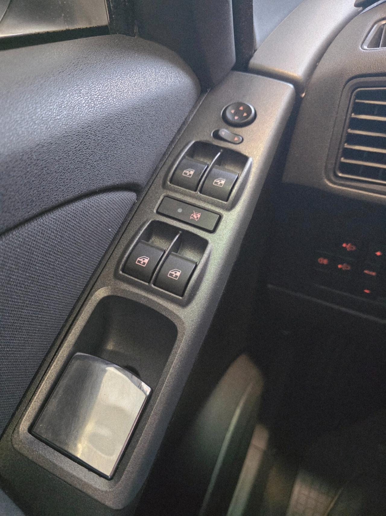 Lancia MUSA 1.4 8V Ecochic (GPL) Diva