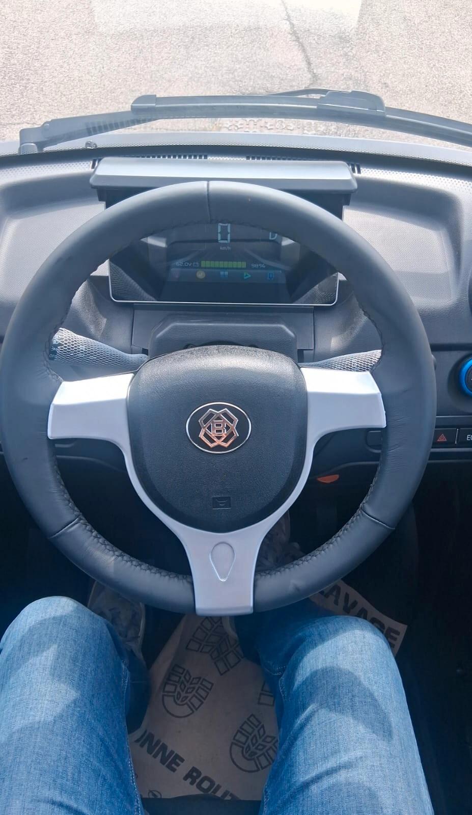 BAKO BEE - CABINATO ELETTRICO SENZA PATENTE