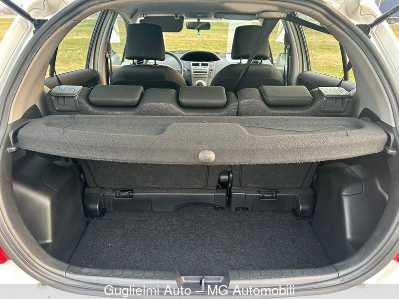 Toyota Yaris Yaris 1.0 5 porte Sol