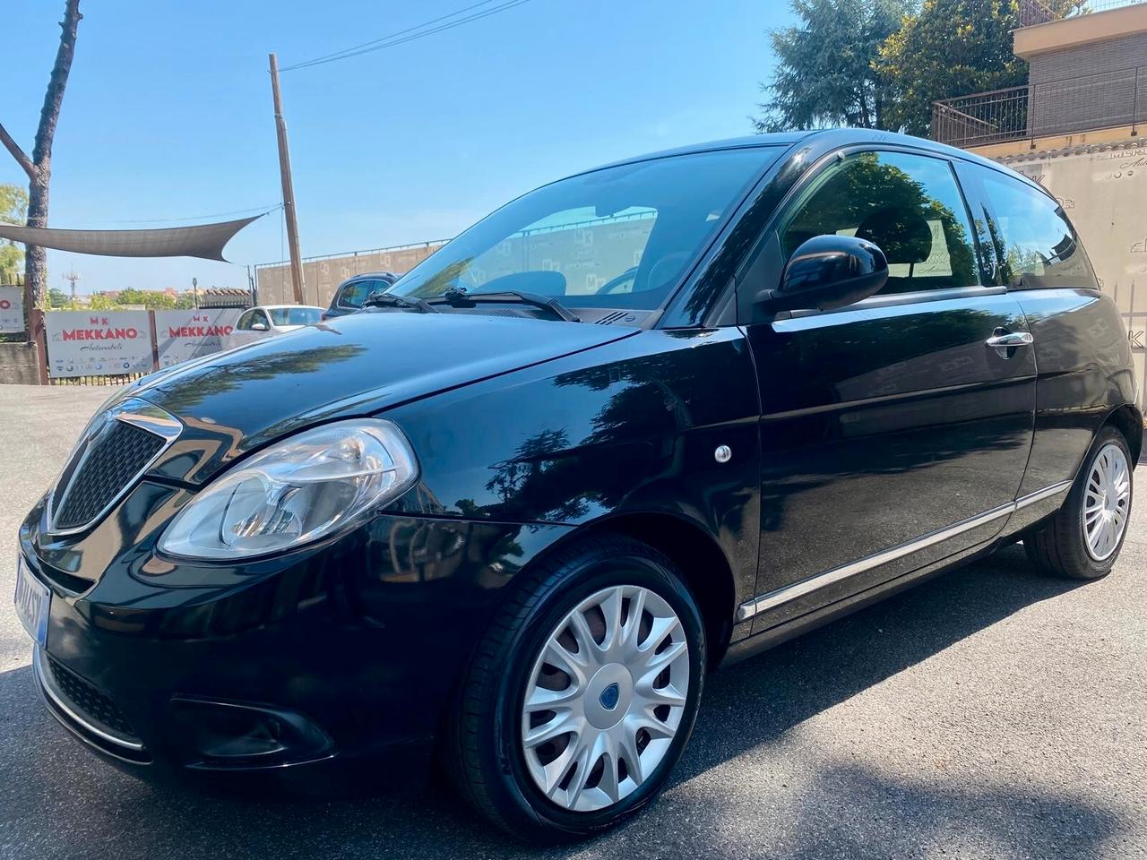 Lancia Ypsilon 1.3 MJT 75 CV Platinum GARANZIA