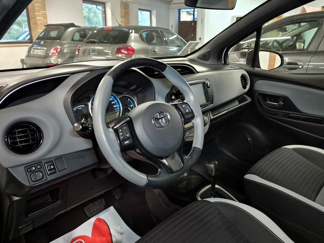 Toyota Yaris 1.5 Hybrid 5 porte Style