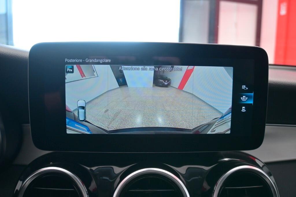 MERCEDES-BENZ GLC 220D 4MATIC 194CV AUTOMATIC PREMIUM AMG ( FARI LED - CRUISE - COCKPIT - TETTO PANORAMICO APR. - NAVI - PARK ASSIST - TELECAMERA POST. - CERCHI 19 )