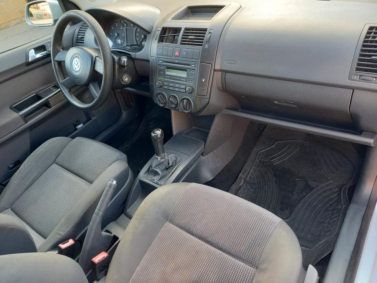 Volkswagen Polo 1.4 Tdi 69cv UNIPRO