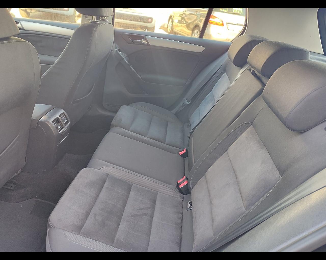 VOLKSWAGEN Golf 6ª serie - Golf 2.0 TDI 140CV DPF 4m. 5p. Highline