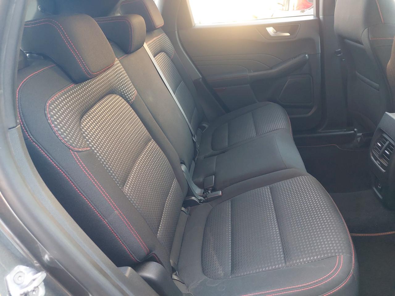 Ford Kuga 2.5 Full Hybrid 190 CV CVT 2WD ST-Line