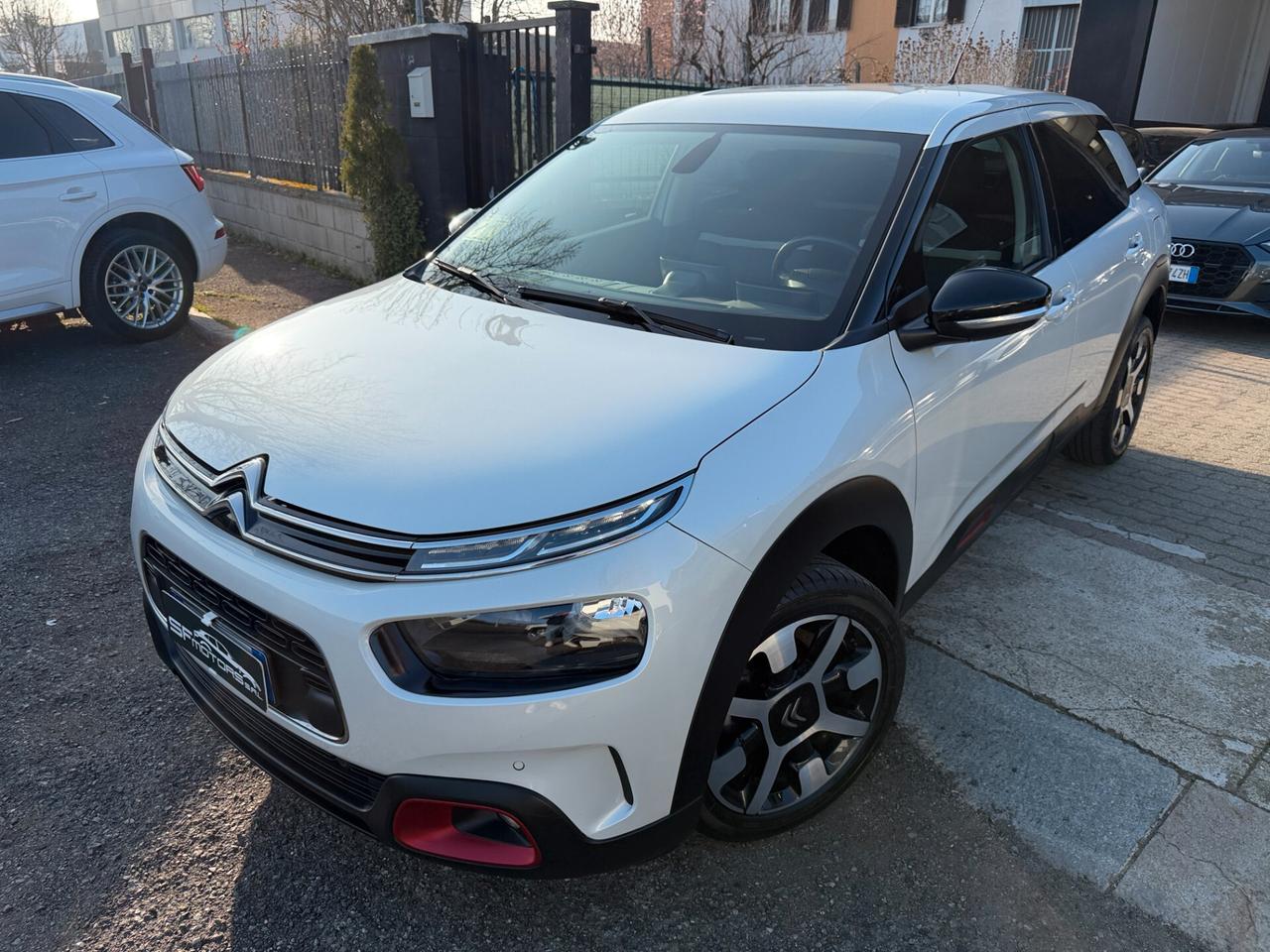 Citroen C4 Cactus BlueHDi 100 S&S Shine Pack
