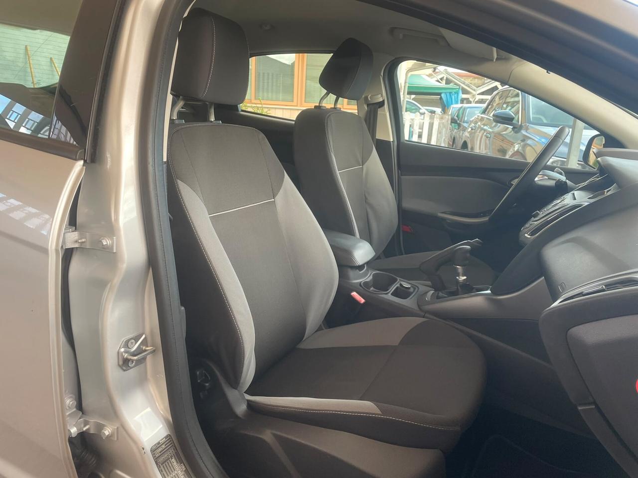 Ford Focus 1.6 TDCi 95 CV