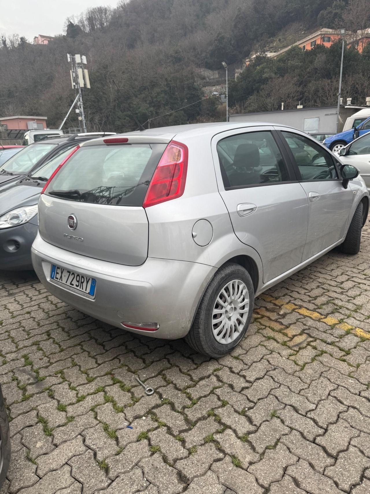 Fiat Punto 1.3 MJT II 75 CV 5 porte Lounge