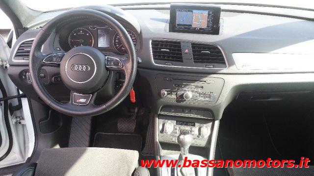 AUDI Q3 2.0 TDI quattro S tronic S Line