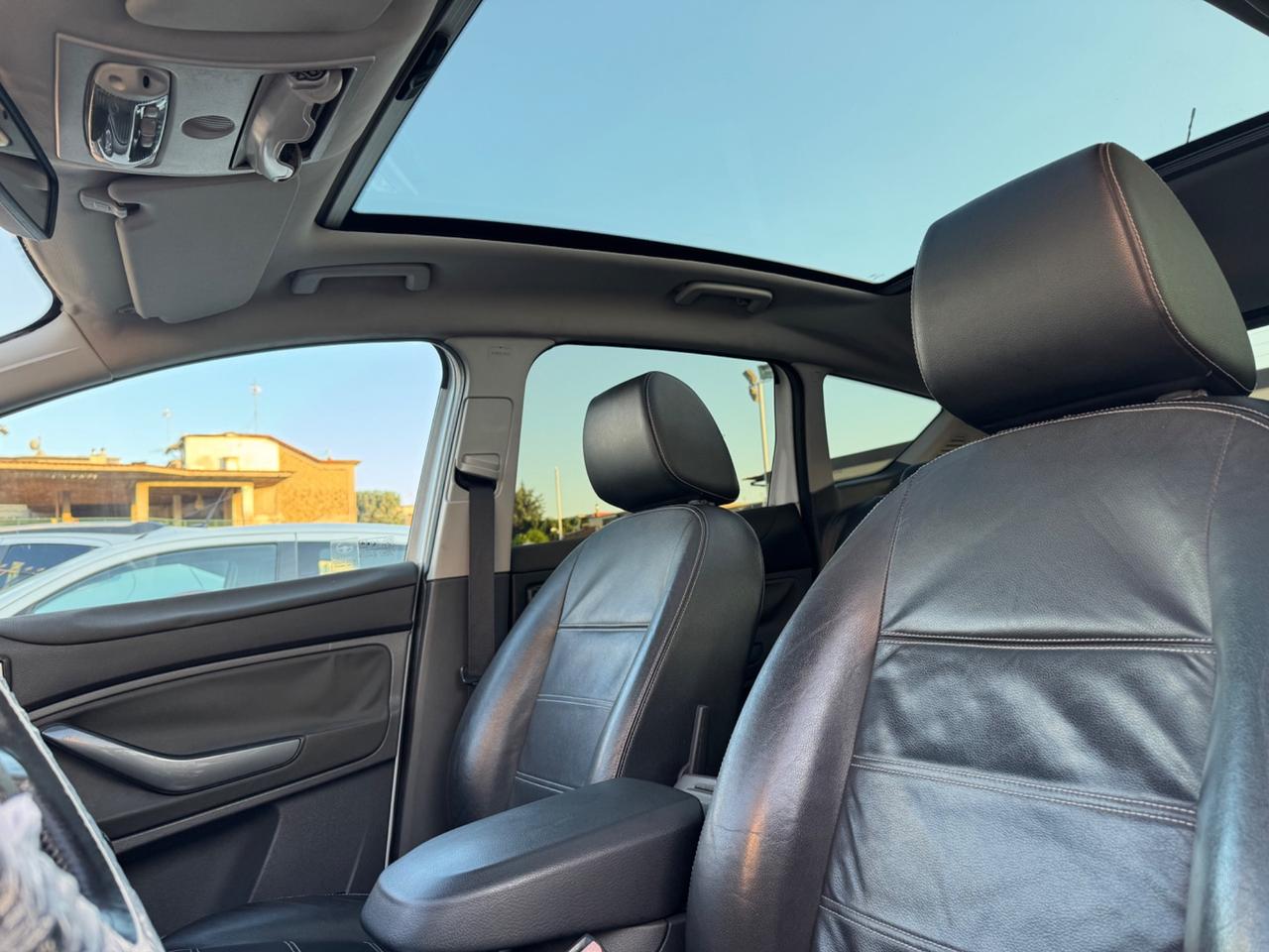 Ford Kuga 2.0 TDCi 136 CV 4WD Titanium TETTO PELLE