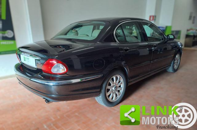 JAGUAR X-Type 4WD 2.5 V6 24V cat