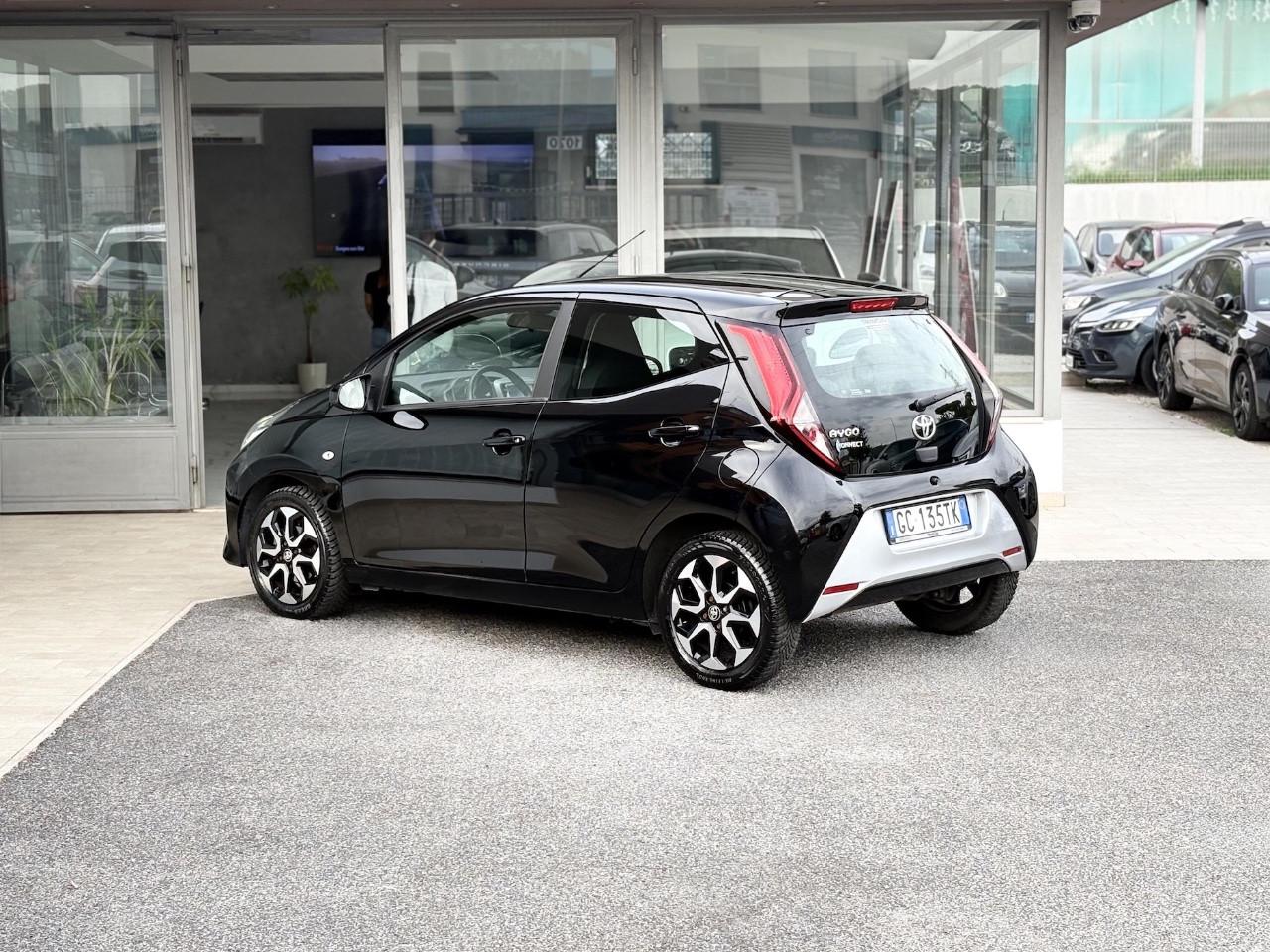 Toyota Aygo 1.0 Benzina 72CV E6 Automatico - 2020