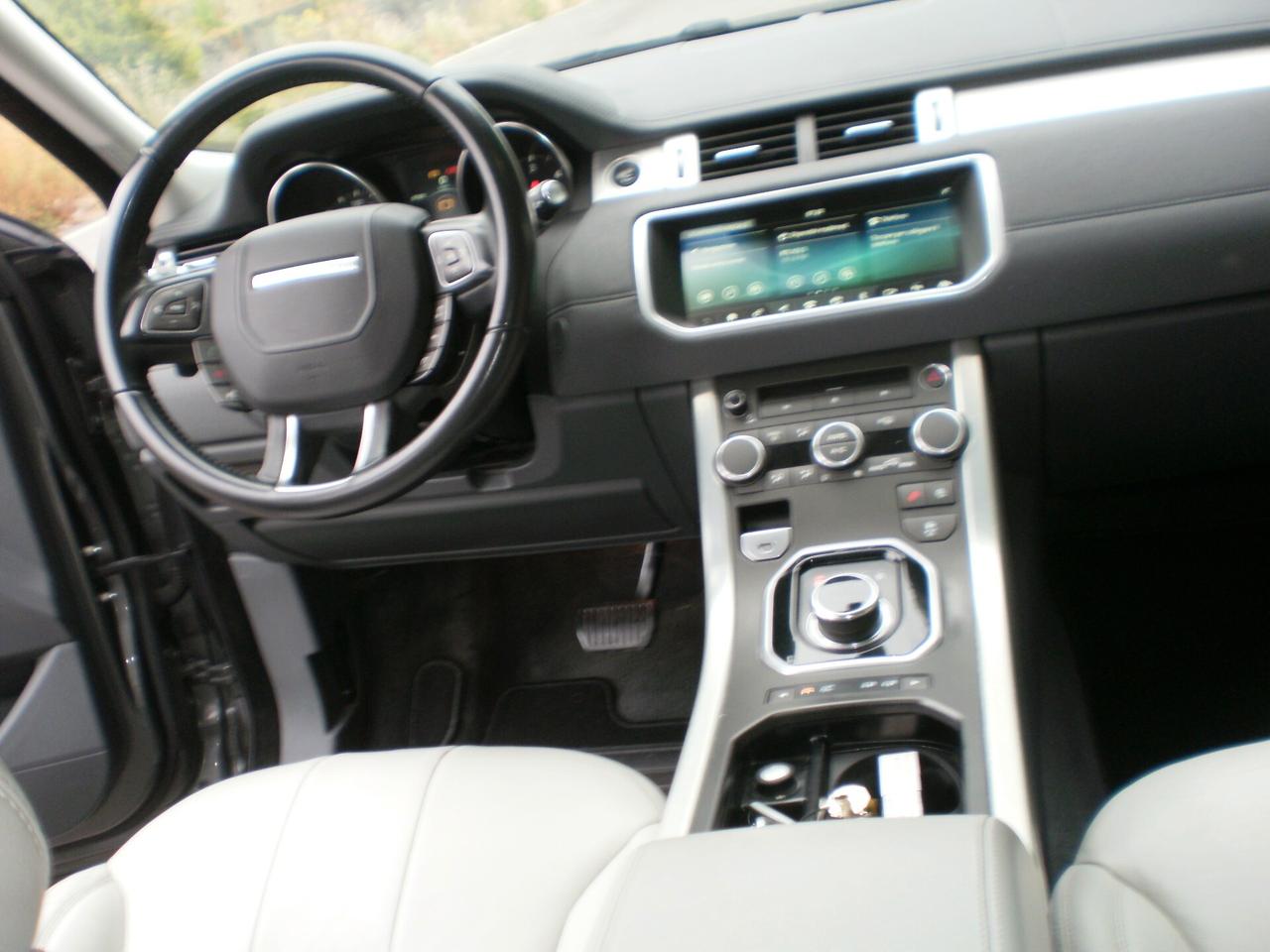 Land Rover Range Evoque 2.0 TD4 150 CV 5p. SE Dynamic